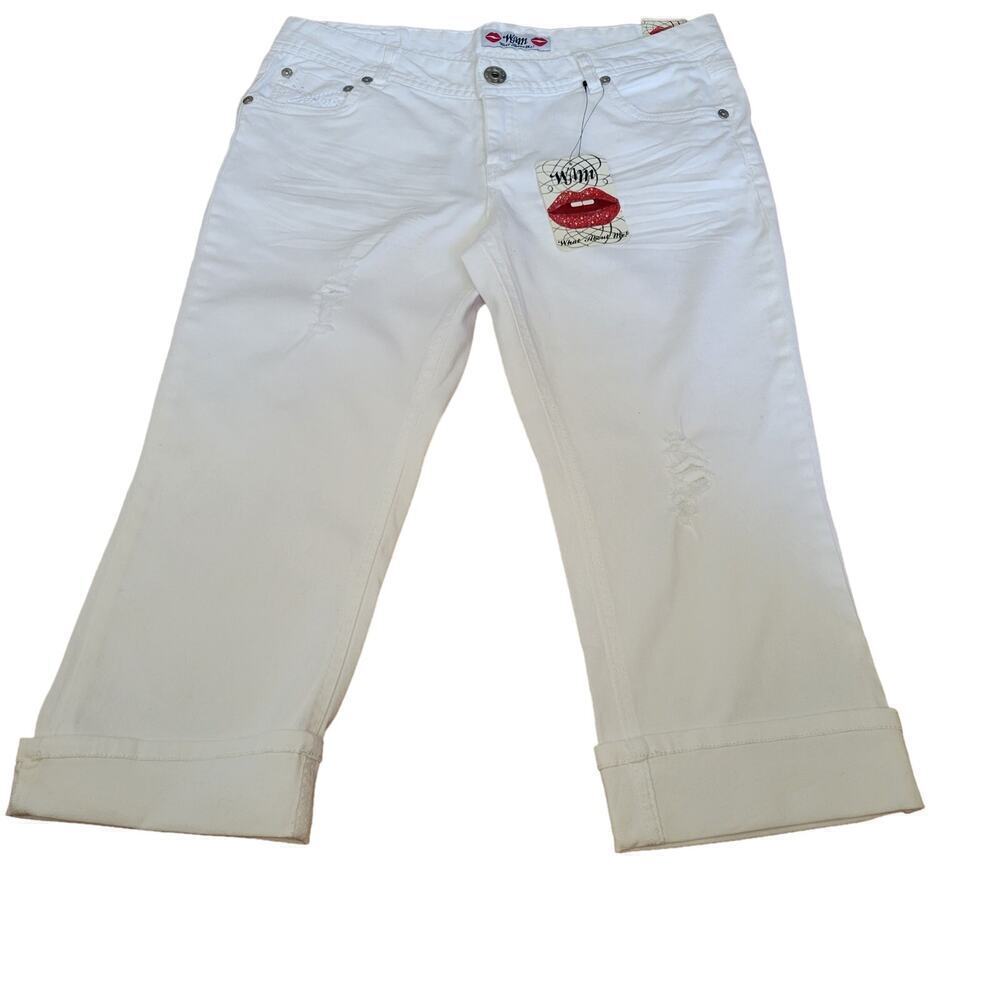 339 What About Me Capri Jeans Sz 9/10  Distresses